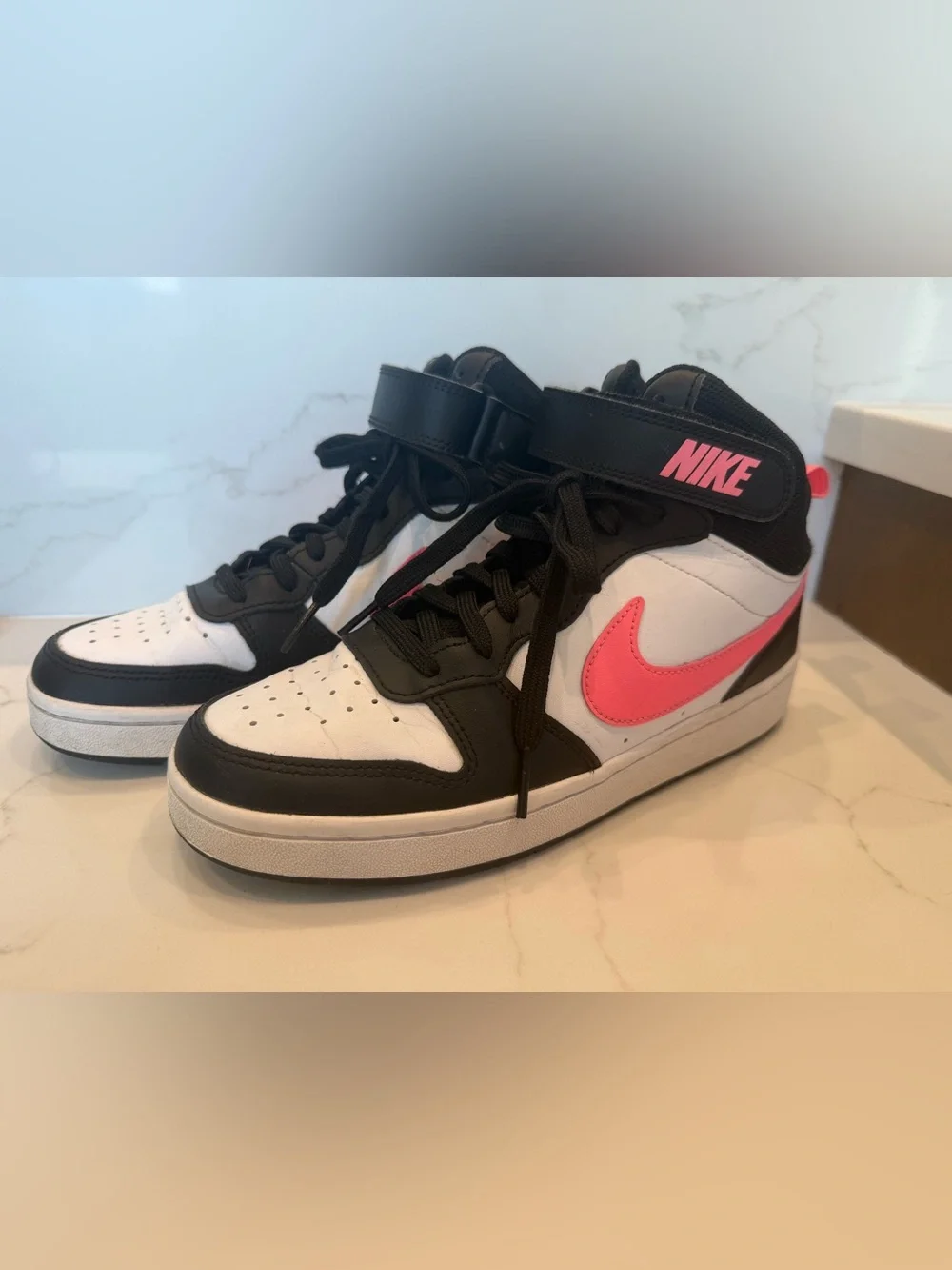 Nike Court Borough Mid 2 (GS / Big Kids) in Black / White / Sunset Pulse 6Y